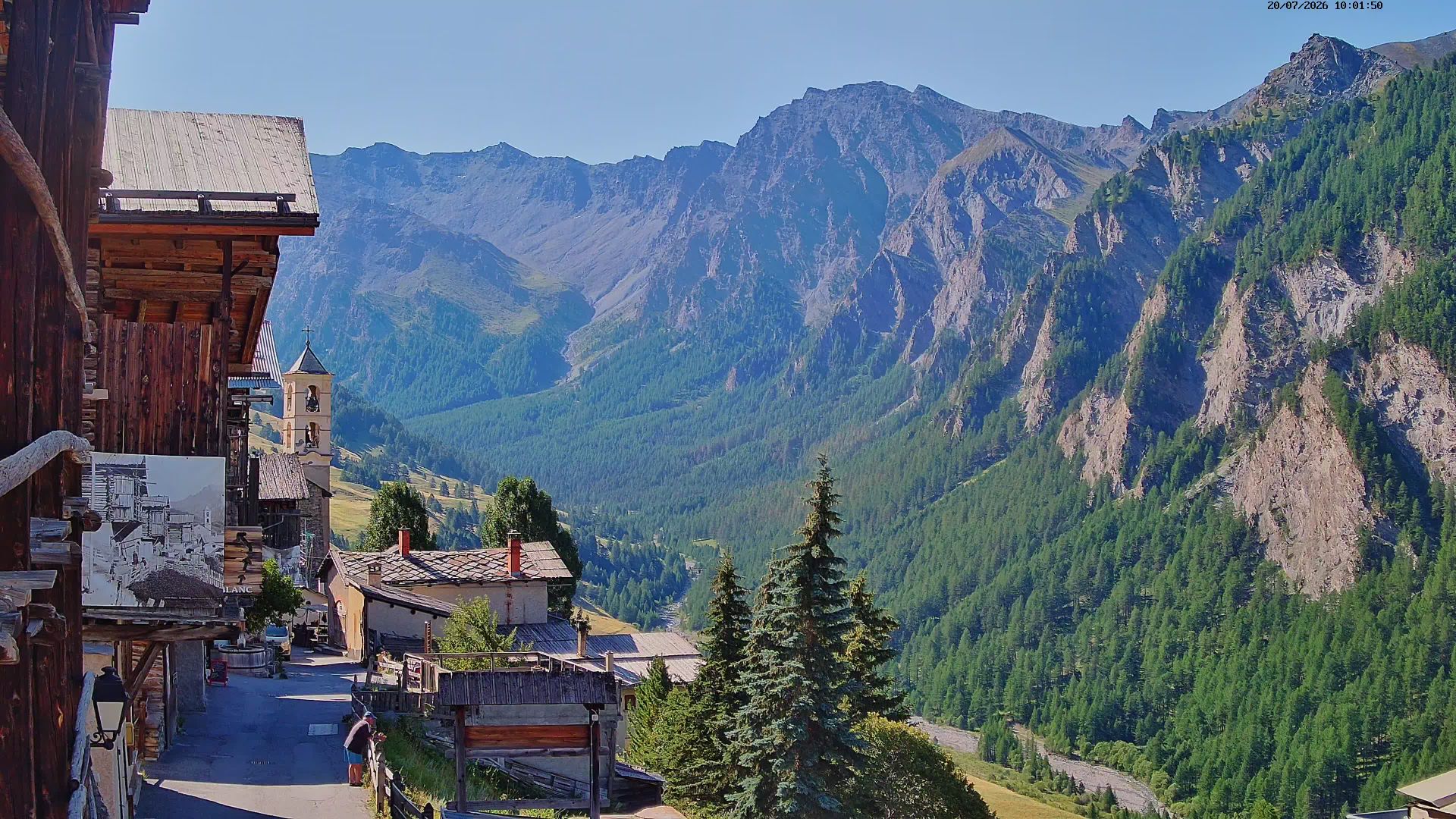 Saint-Véran › Nord-ouest: Maison du Soleil