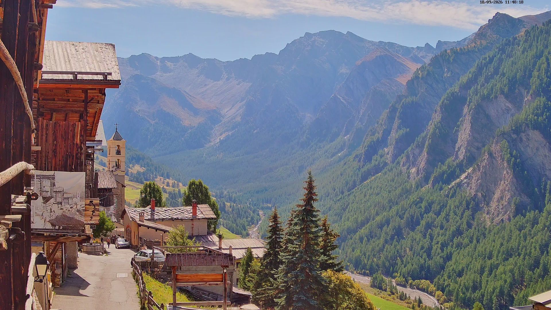 Saint-Véran › Nord-ouest: Maison du Soleil