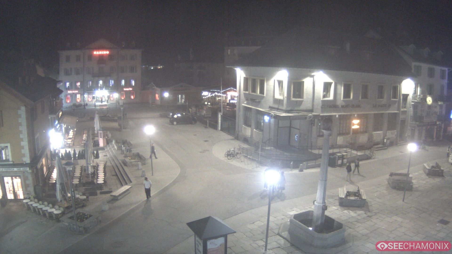 Chamonix-Mont-Blanc: Place Balmat