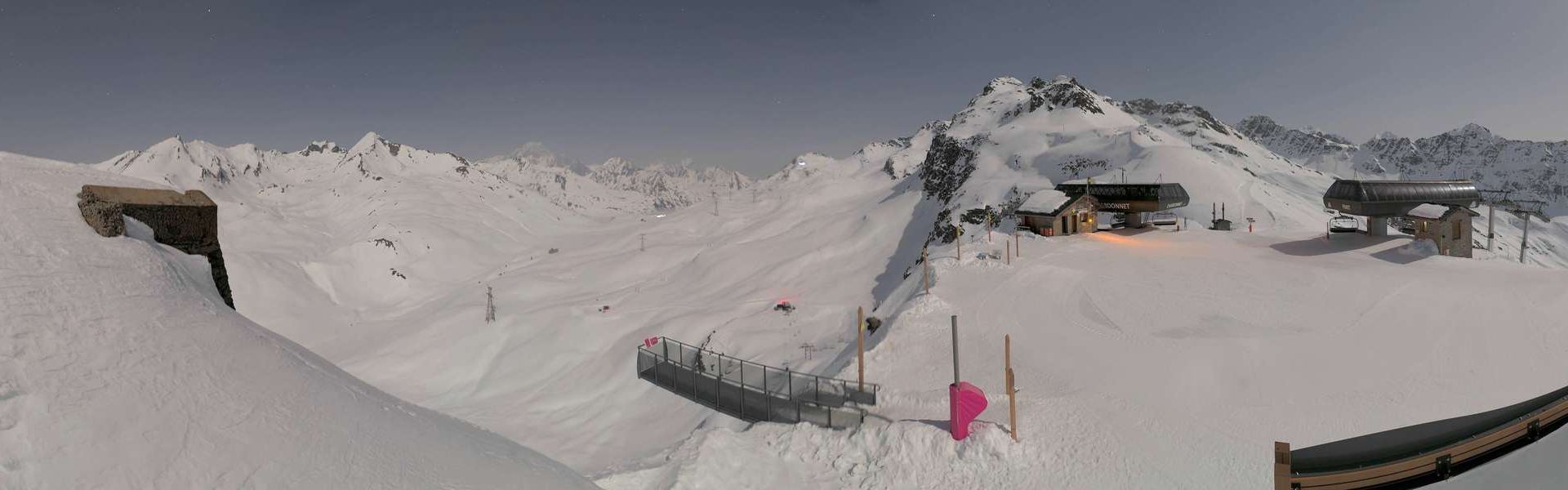 Montvalezan › Nord-est: La Rosière - Région Rhône-Alpes, France: La Traversette