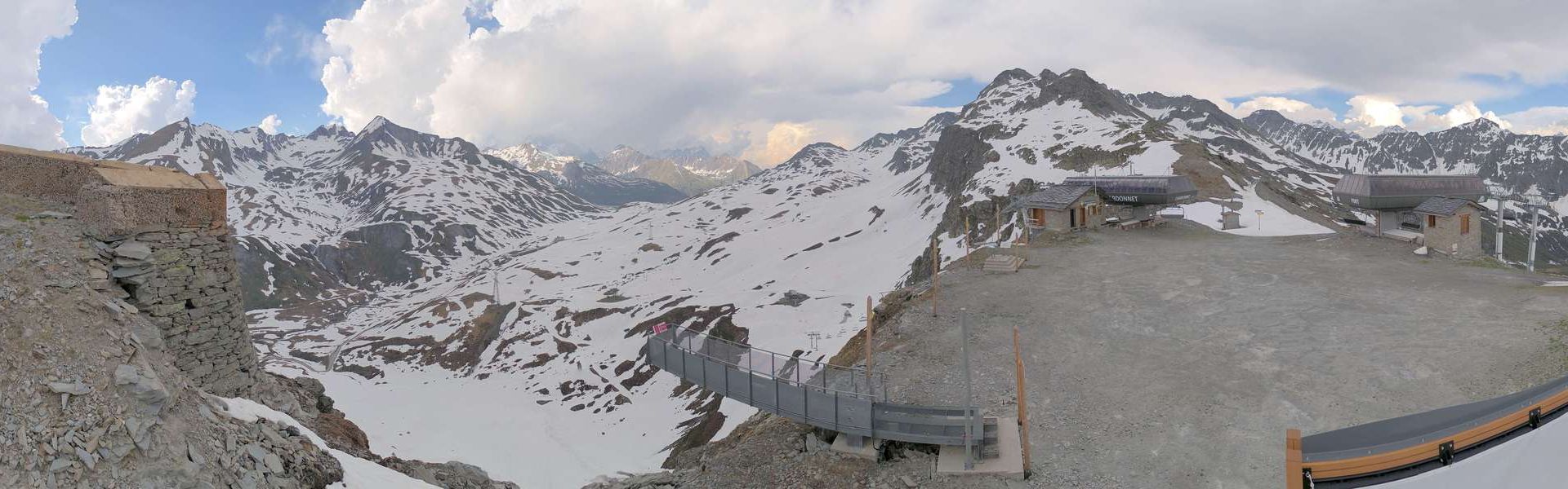 Montvalezan › Nord-est: La Rosière - Région Rhône-Alpes, France: La Traversette