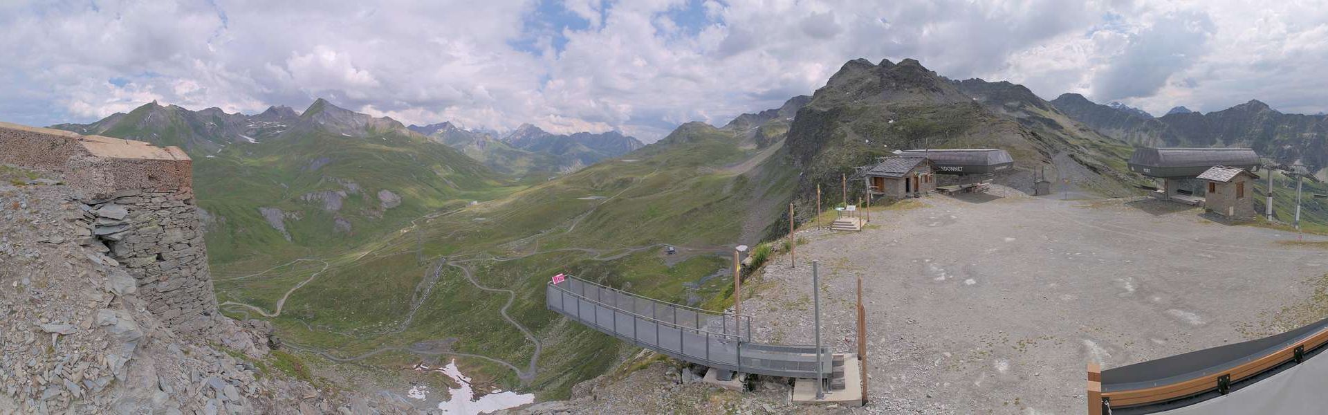 Montvalezan › Nord-est: La Rosière - Région Rhône-Alpes, France: La Traversette