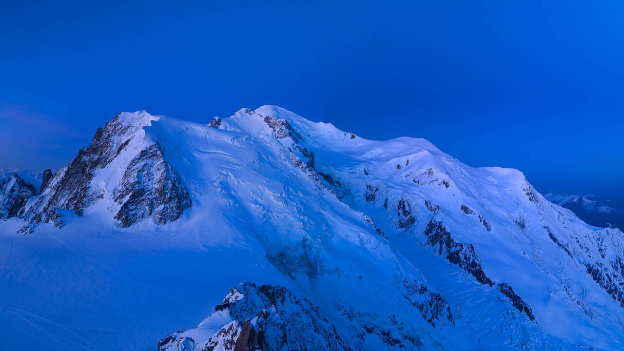 Chamonix-Mont-Blanc: Chamonix - Aiguille du Midi Top