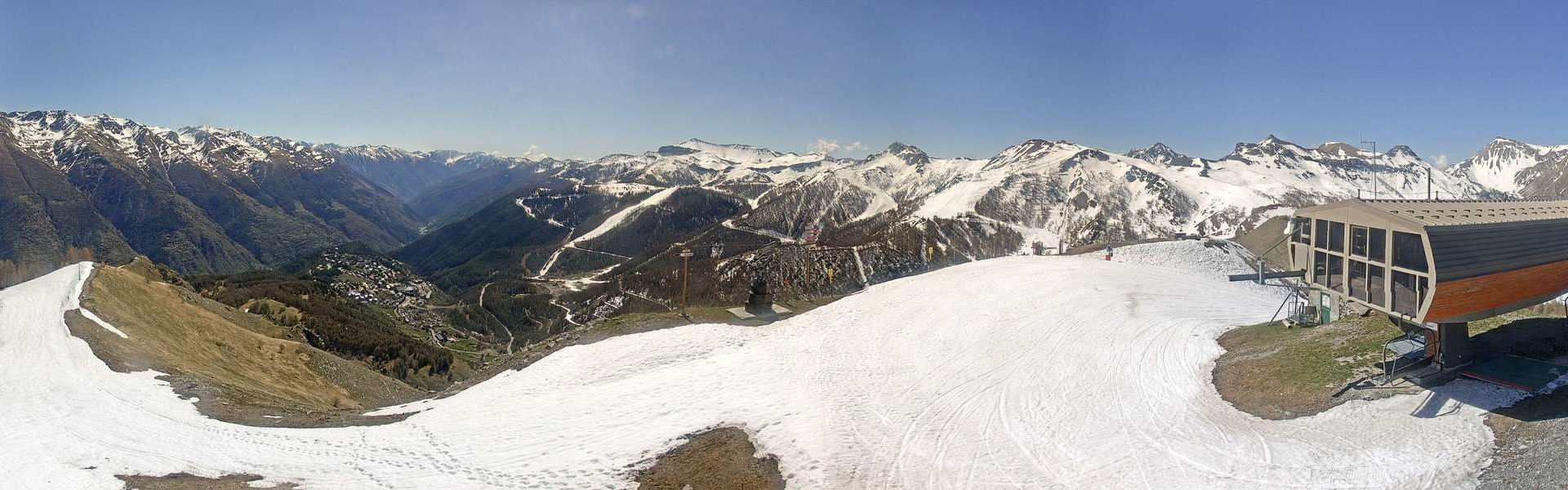 Saint-Étienne-de-Tinée: Auron (360º from Berchia)