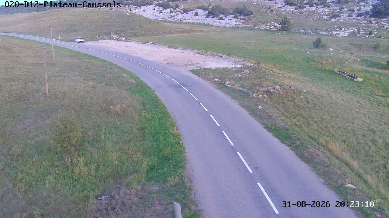 Caussols › Est: Caussols terrain françois