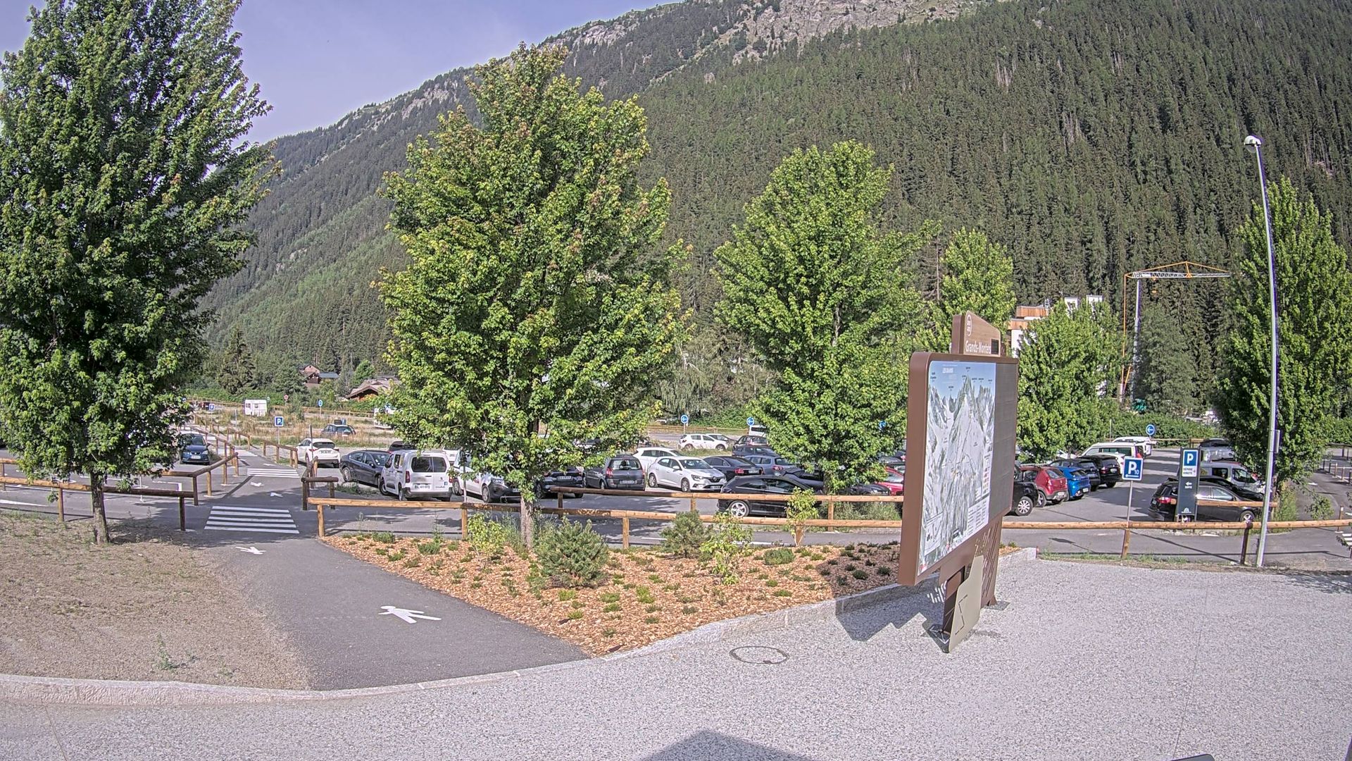 Chamonix-Mont-Blanc › Ouest: Parking des Grands Montets