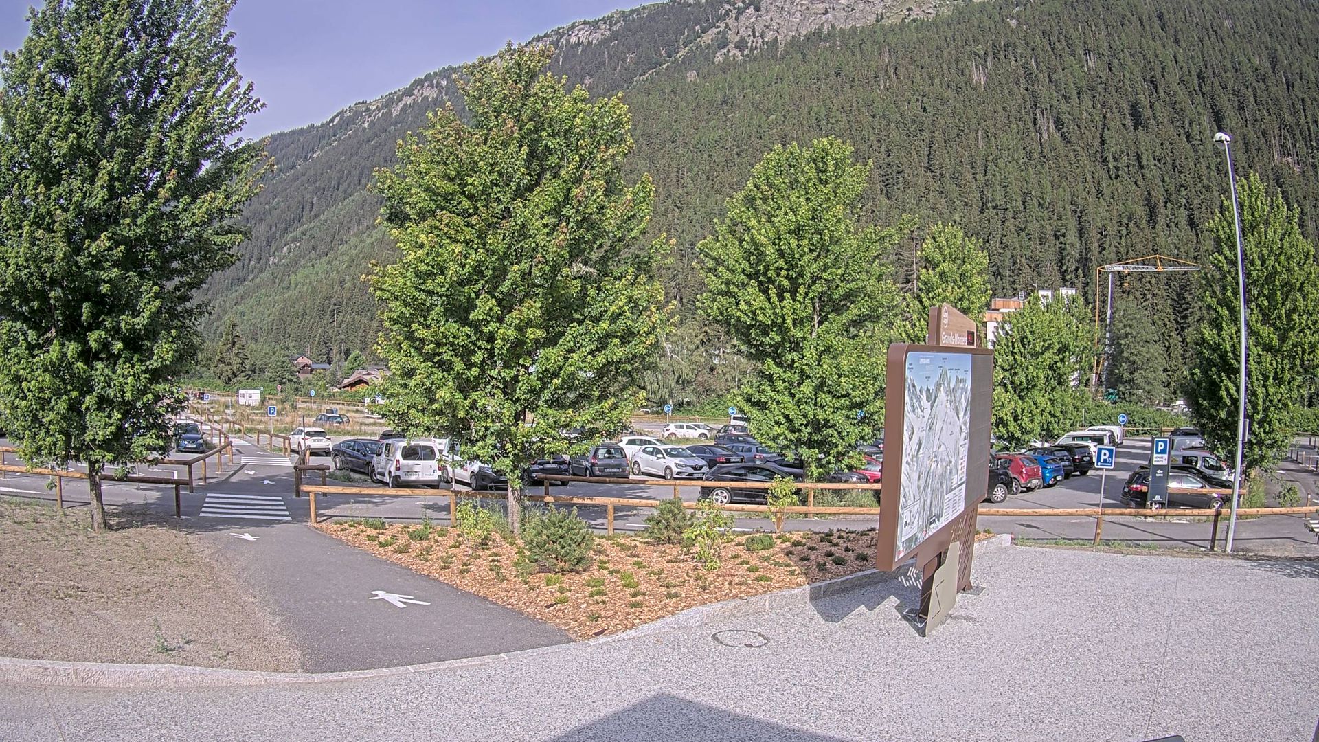 Chamonix-Mont-Blanc › Ouest: Parking des Grands Montets