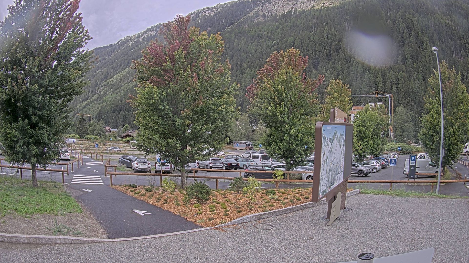Chamonix-Mont-Blanc › Ouest: Parking des Grands Montets