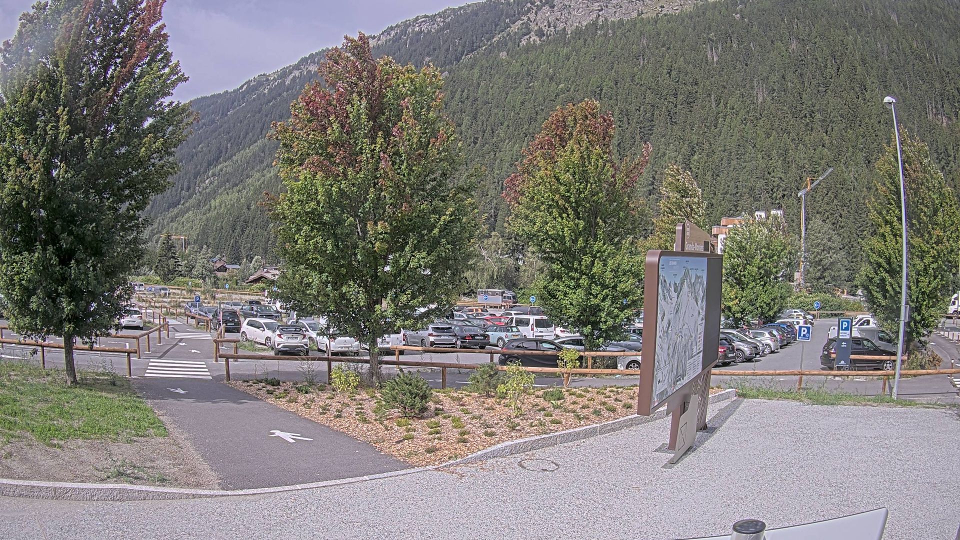 Chamonix-Mont-Blanc › Ouest: Parking des Grands Montets