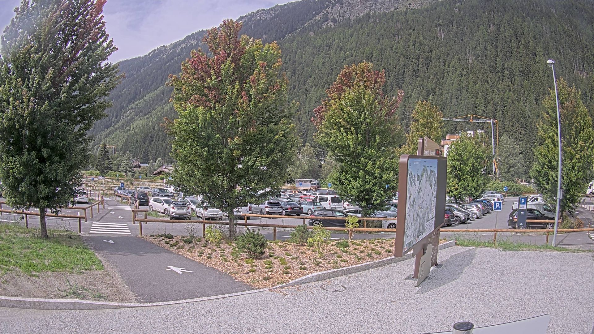 Chamonix-Mont-Blanc › Ouest: Parking des Grands Montets