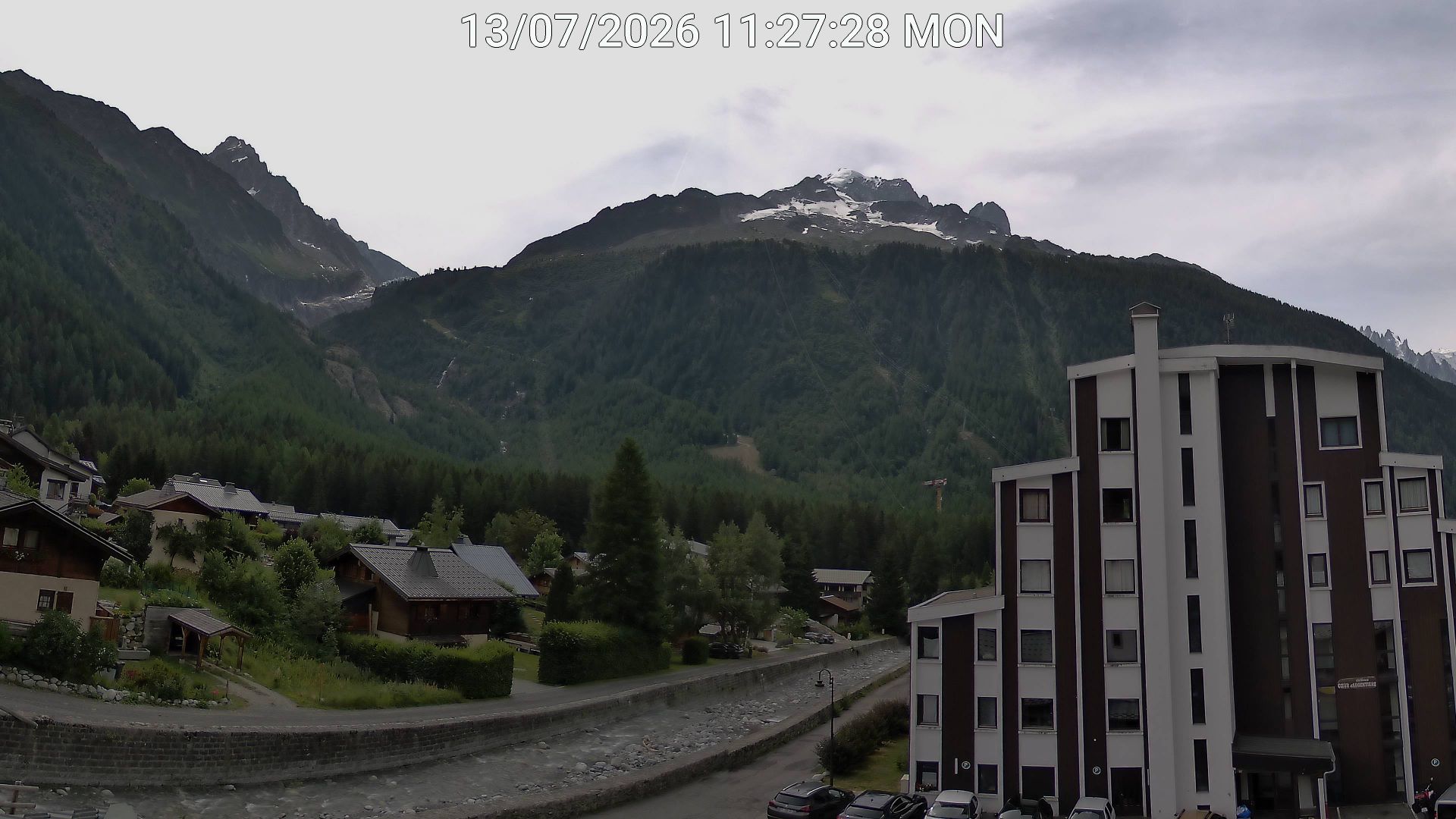 Chamonix-Mont-Blanc › Est: Argentière - Eglise St Pierre d'Argentière