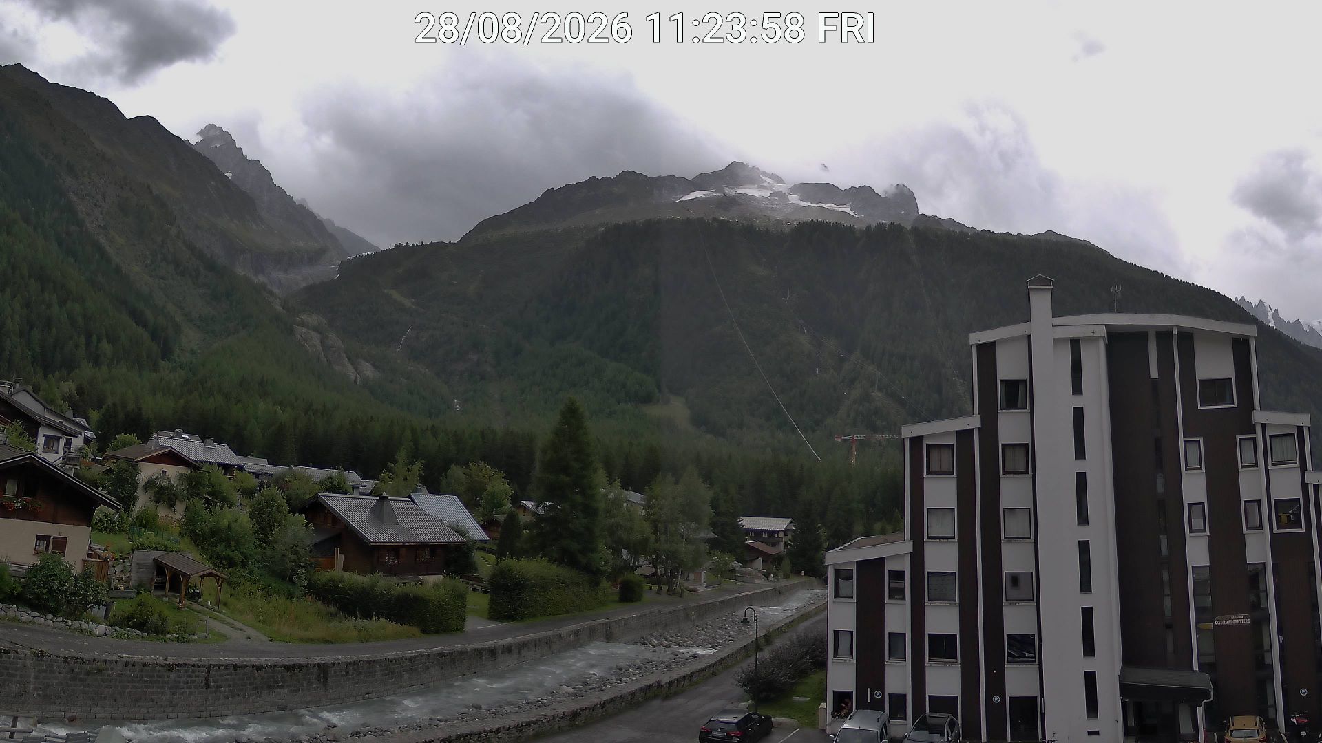 Chamonix-Mont-Blanc › Est: Argentière - Eglise St Pierre d'Argentière