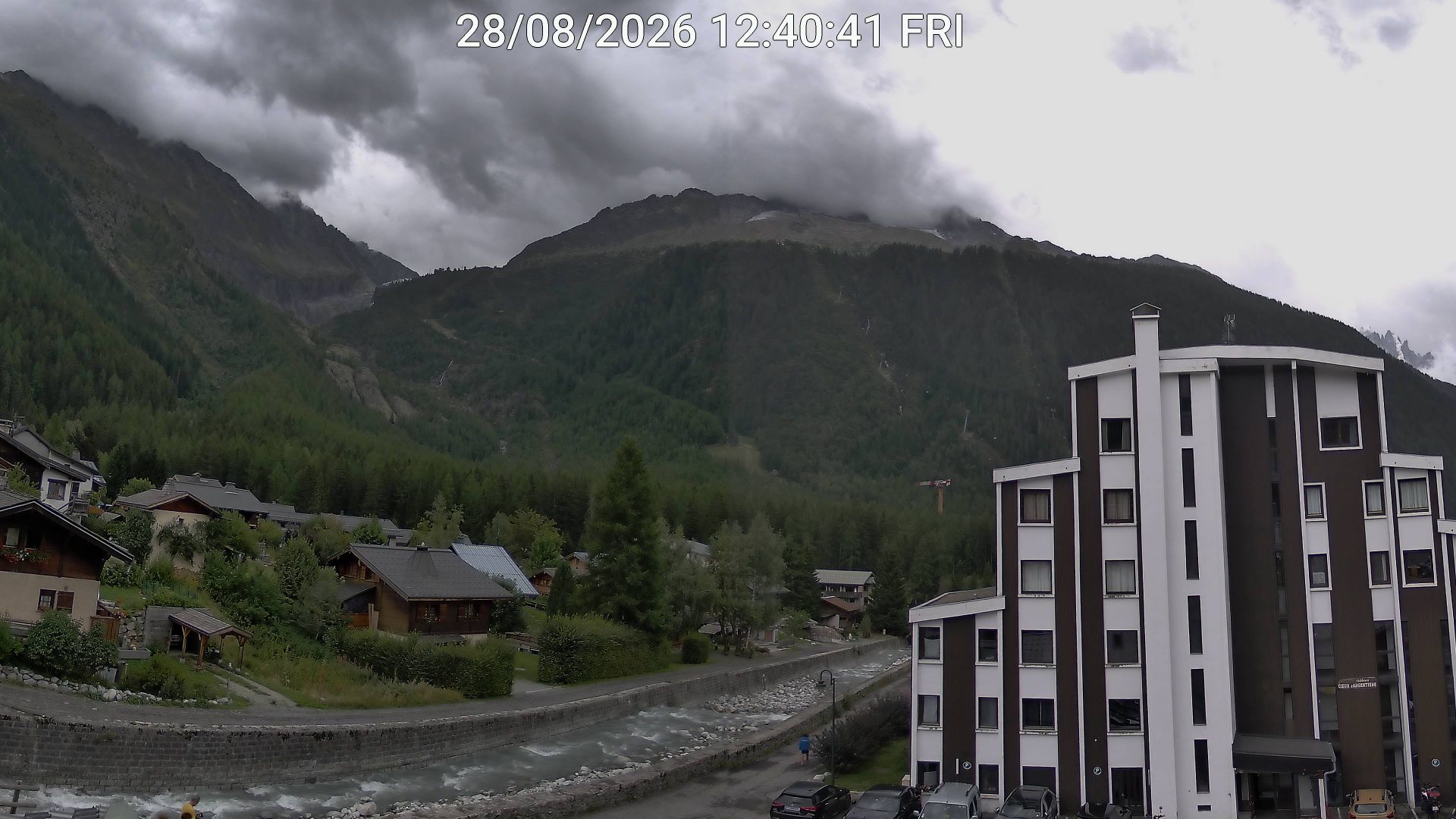 Chamonix-Mont-Blanc › Est: Argentière - Eglise St Pierre d'Argentière
