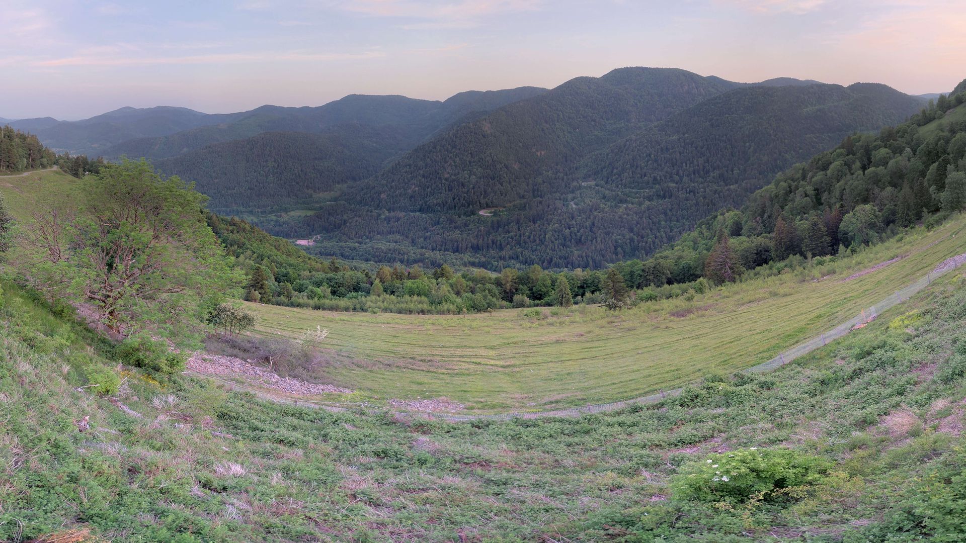 Urbès › Sud-est: Ferme-Auberge Gustiberg Urbès - Col de Bussang - Chambres en demi pension