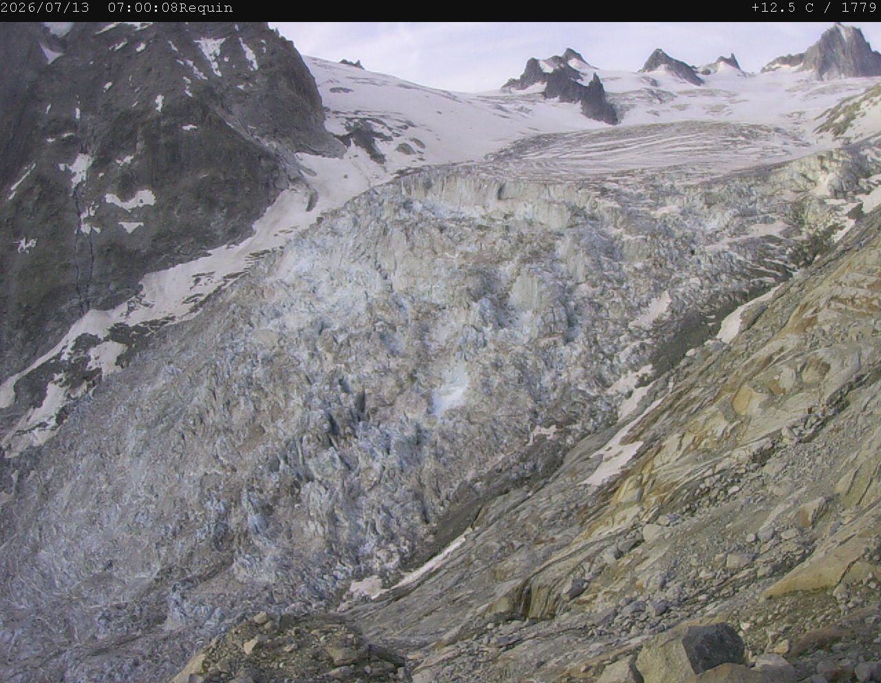 Chamonix-Mont-Blanc › Sud-est: Refuge du Requin