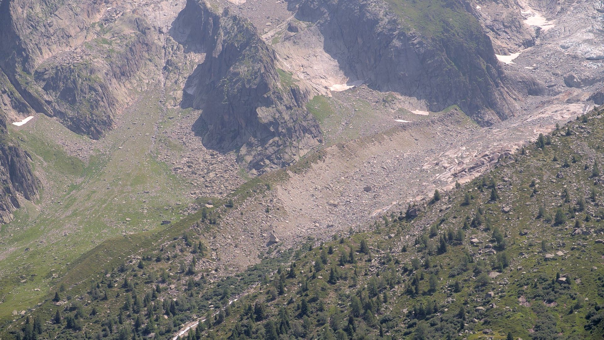 Chamonix-Mont-Blanc: Aiguille des Grands Montets