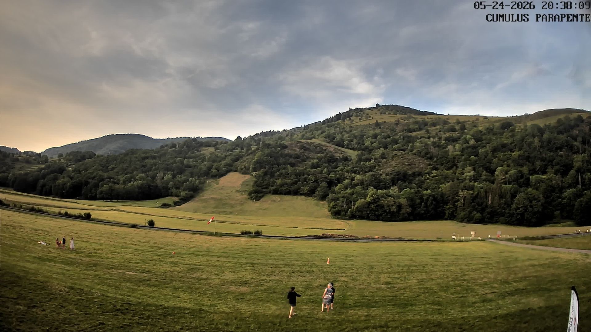 Oderen: Cumulus Parapente