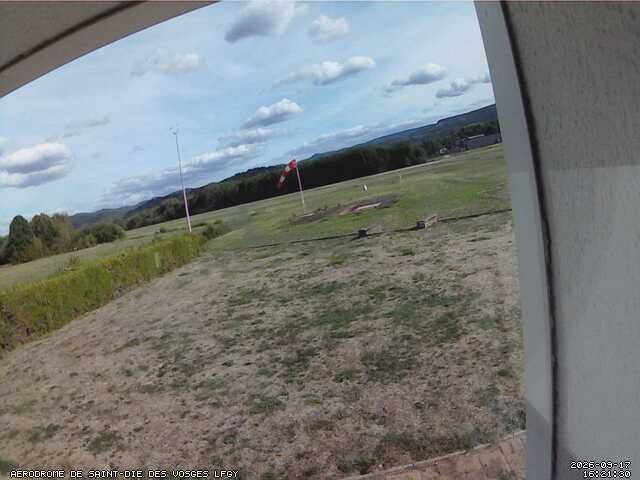 Remomeix › Sud-est: Saint-Dié - Remomeix Airport