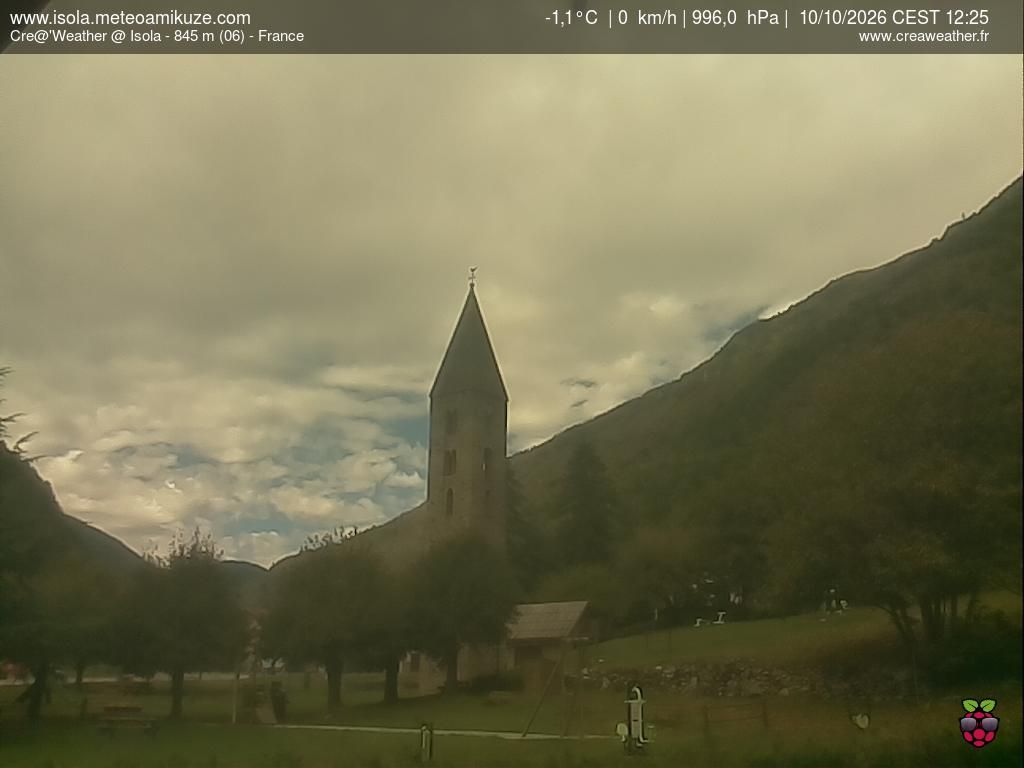 Isola › Nord-ouest: Clocher roman d'Isola