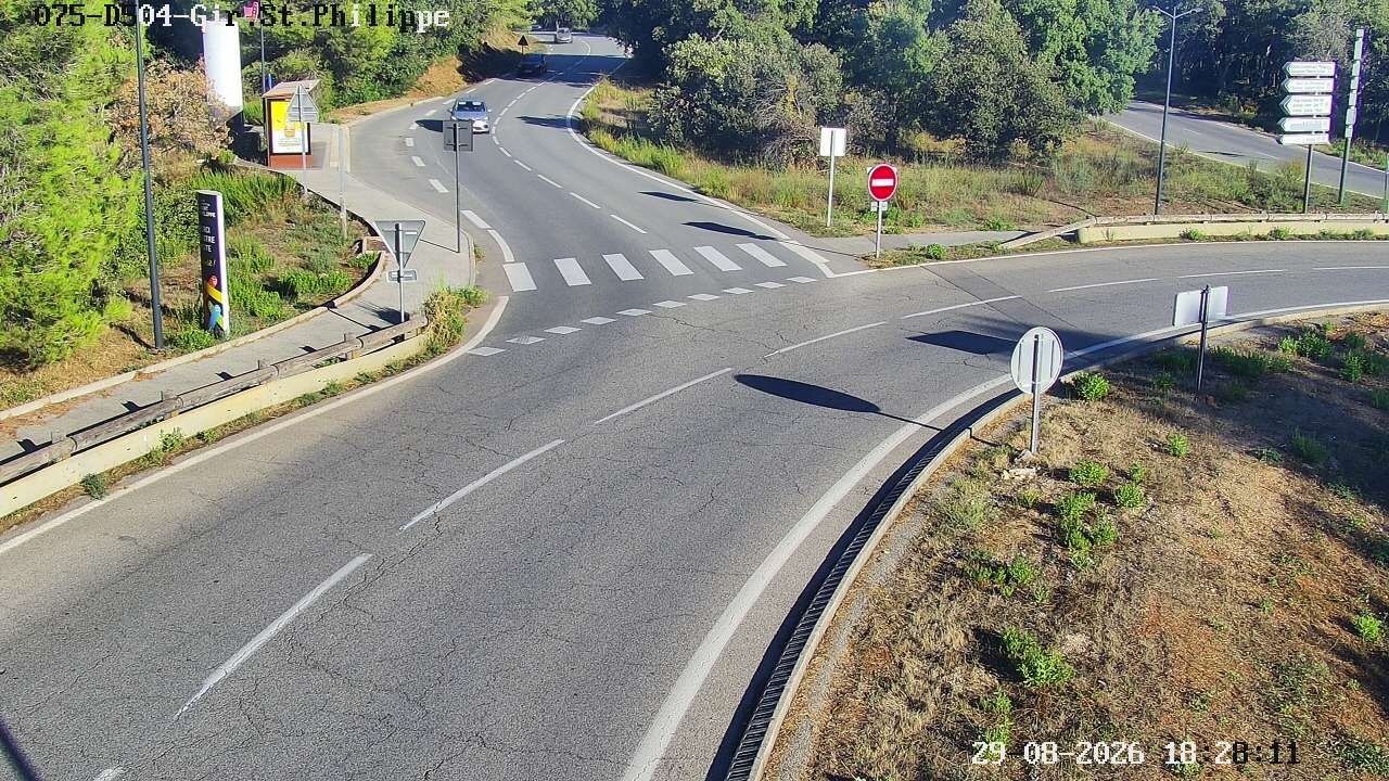 Biot › Est
