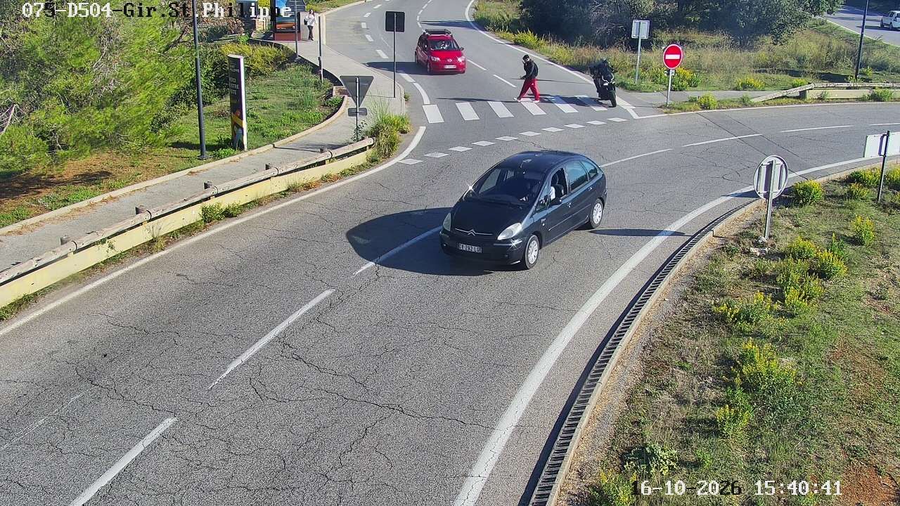 Biot › Est