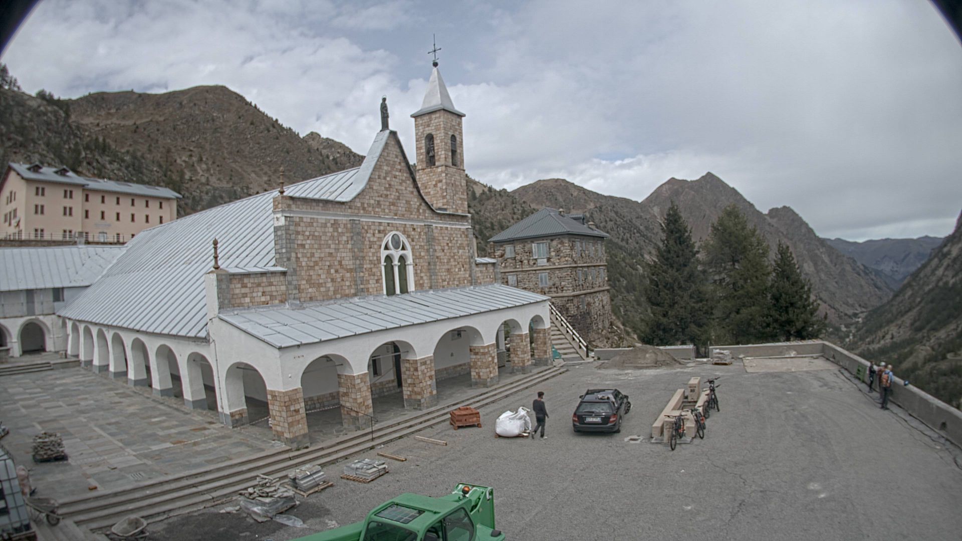 Vinadio › Nord: Santuario Sant'Anna di Vinadio
