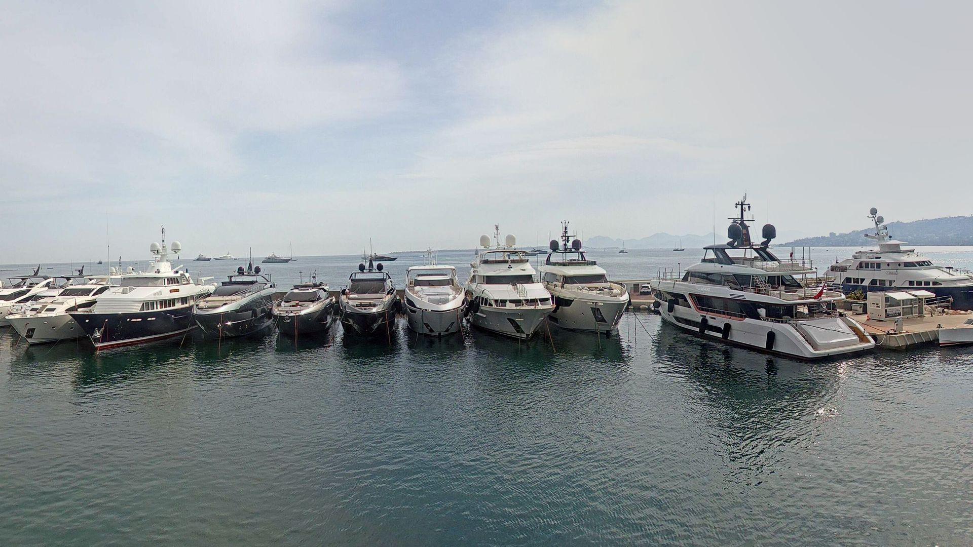 Antibes: Panoramique HD