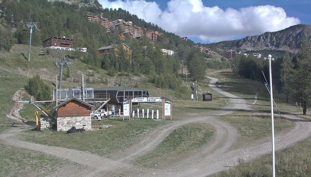 Isola: 2000