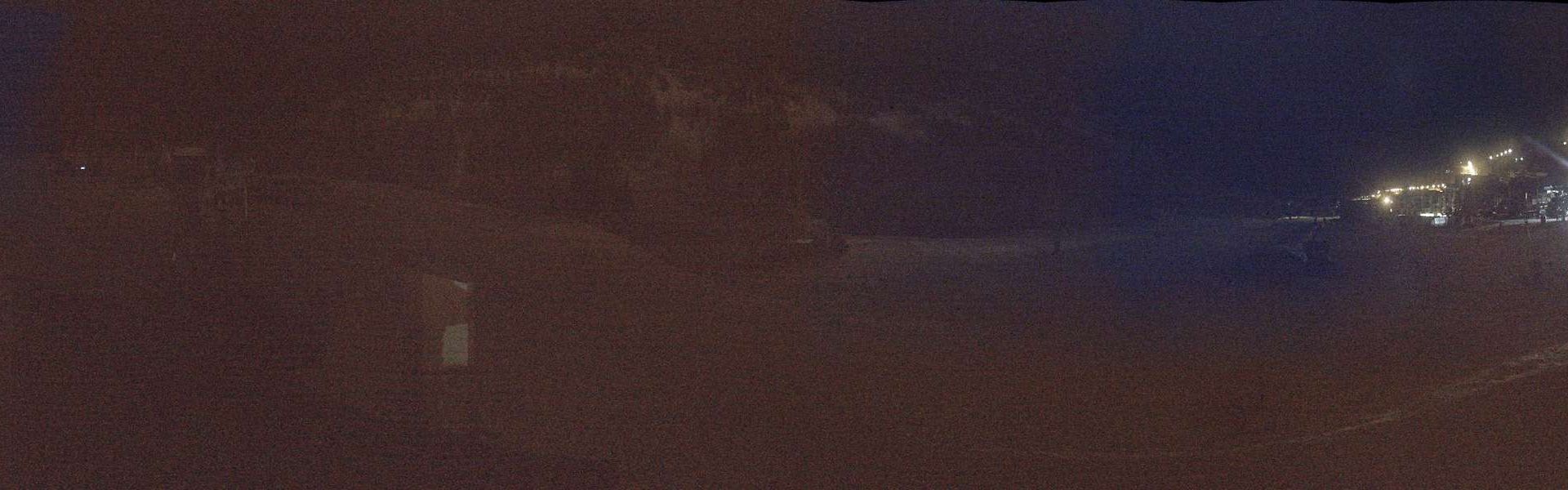 Isola: Isola 2000 Station