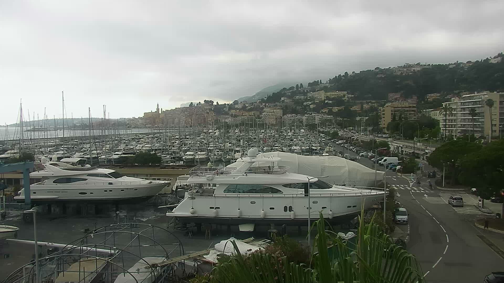 Menton: Le port