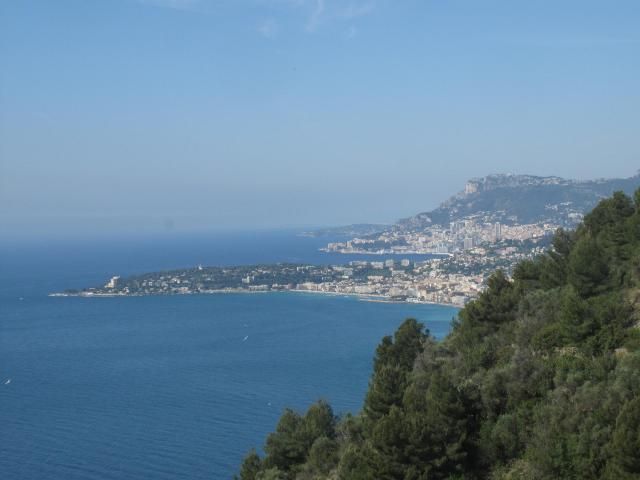 Grimaldi: Rivierwebcam La Mortola