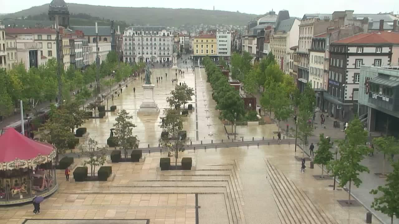 Clermont-Ferrand: Clermont Ferrand Place de Jaude