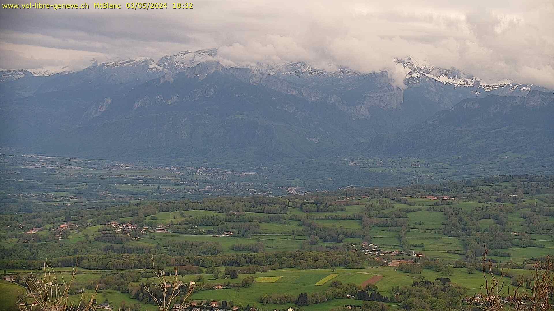 Collonges-sous-Salève: Le Mont-Blanc